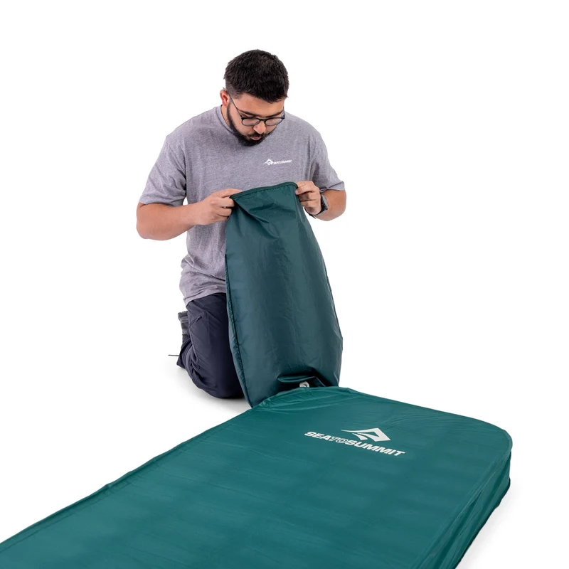 Comfort Deluxe Self-Inflating Sleeping Mat