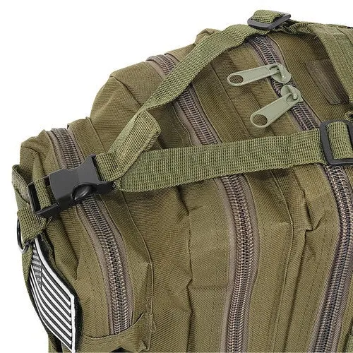 1 Stück Militär Rucksack mit vielseitigem Tragesystem grün