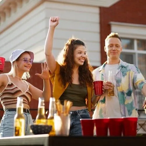 50x Bierpongbecher stabil
