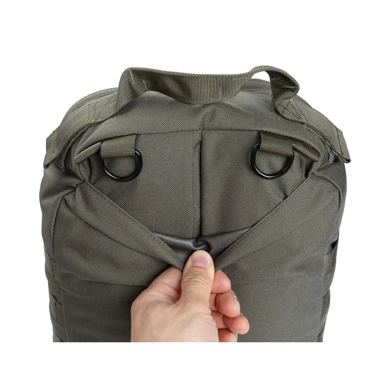 Varusteleka CP10 Mini-taistelureppu litteillä olkaviilekkeillä