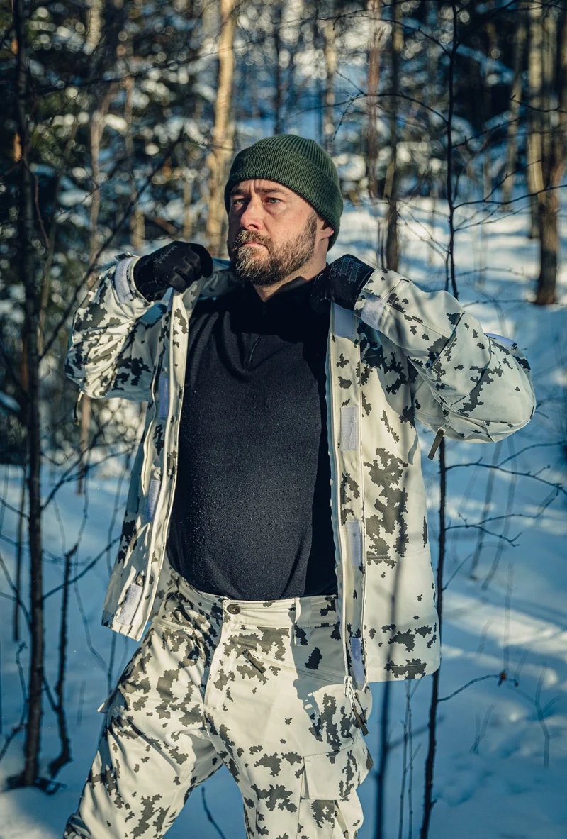 Varusteleka L4 Talvitaisteluhousut