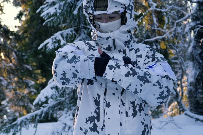 Varusteleka L4 Talvikenttätakki