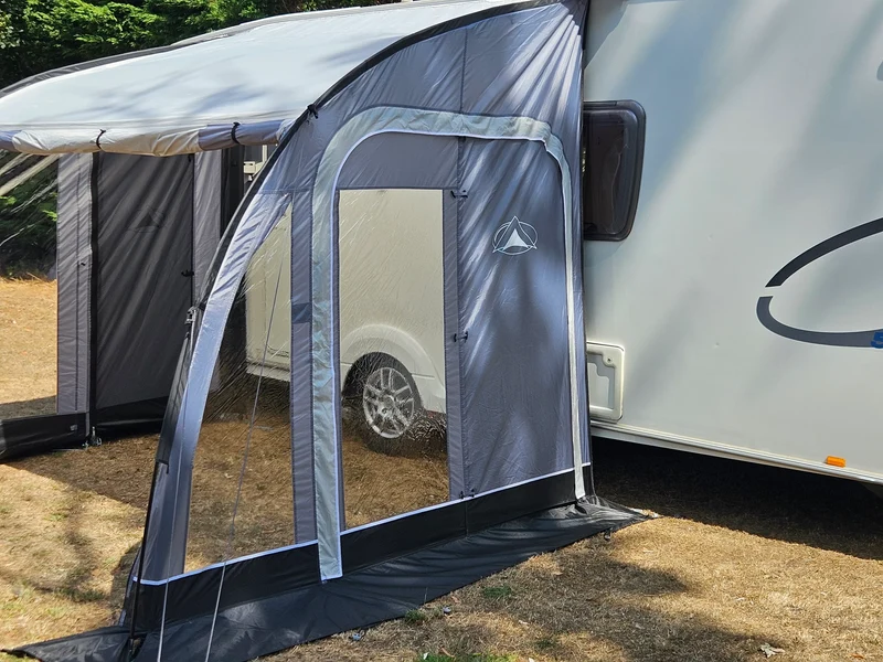 Sunncamp Ultima Versara Deluxe Poled 260 Caravan Awning