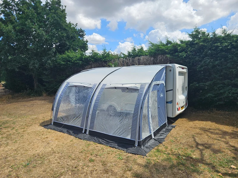 Sunncamp Ultima Versara Deluxe Poled 390 Caravan Awning