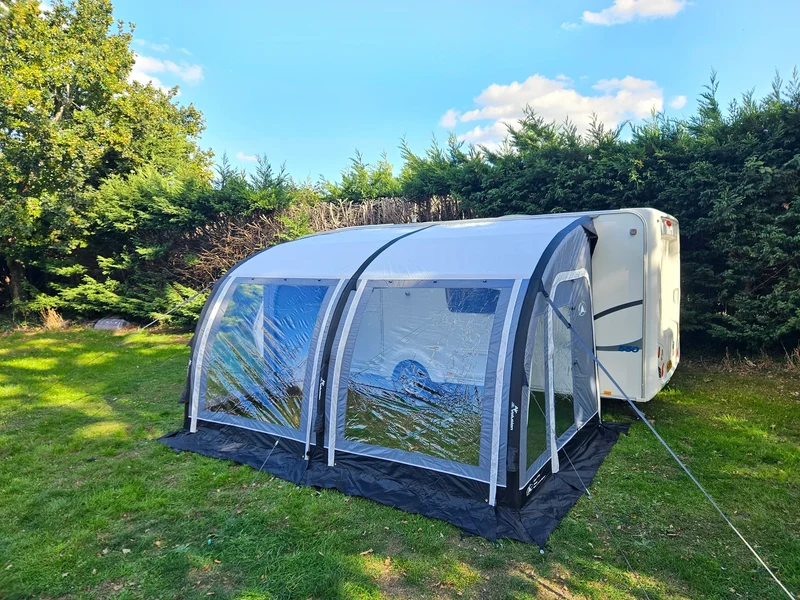 Sunncamp Ultima Versara 390 Air Deluxe Caravan Awning
