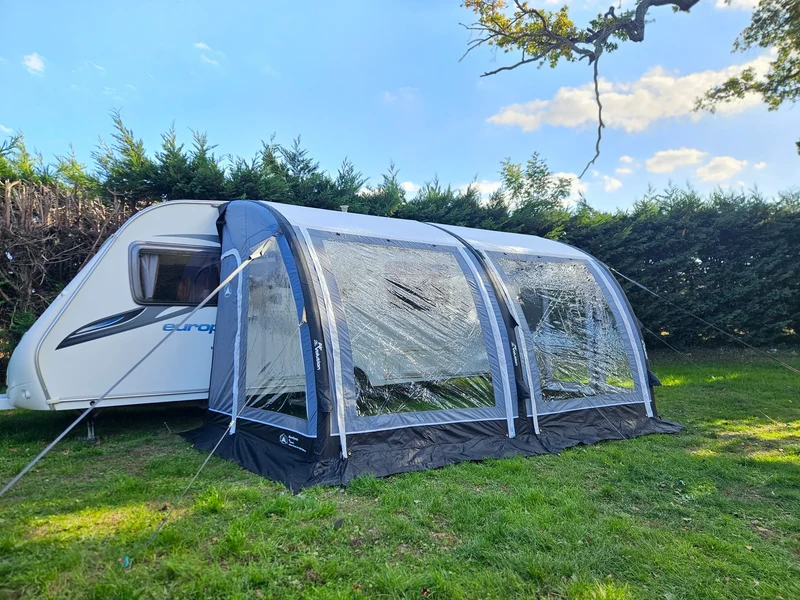 Sunncamp Ultima Versara 390 Air Deluxe Caravan Awning