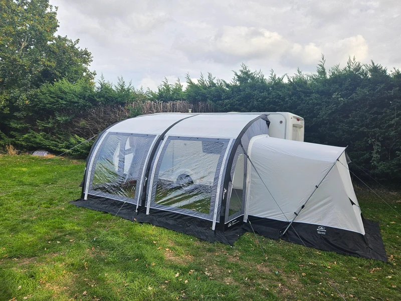 Sunncamp Ultima Versara 390 Air Deluxe Caravan Awning