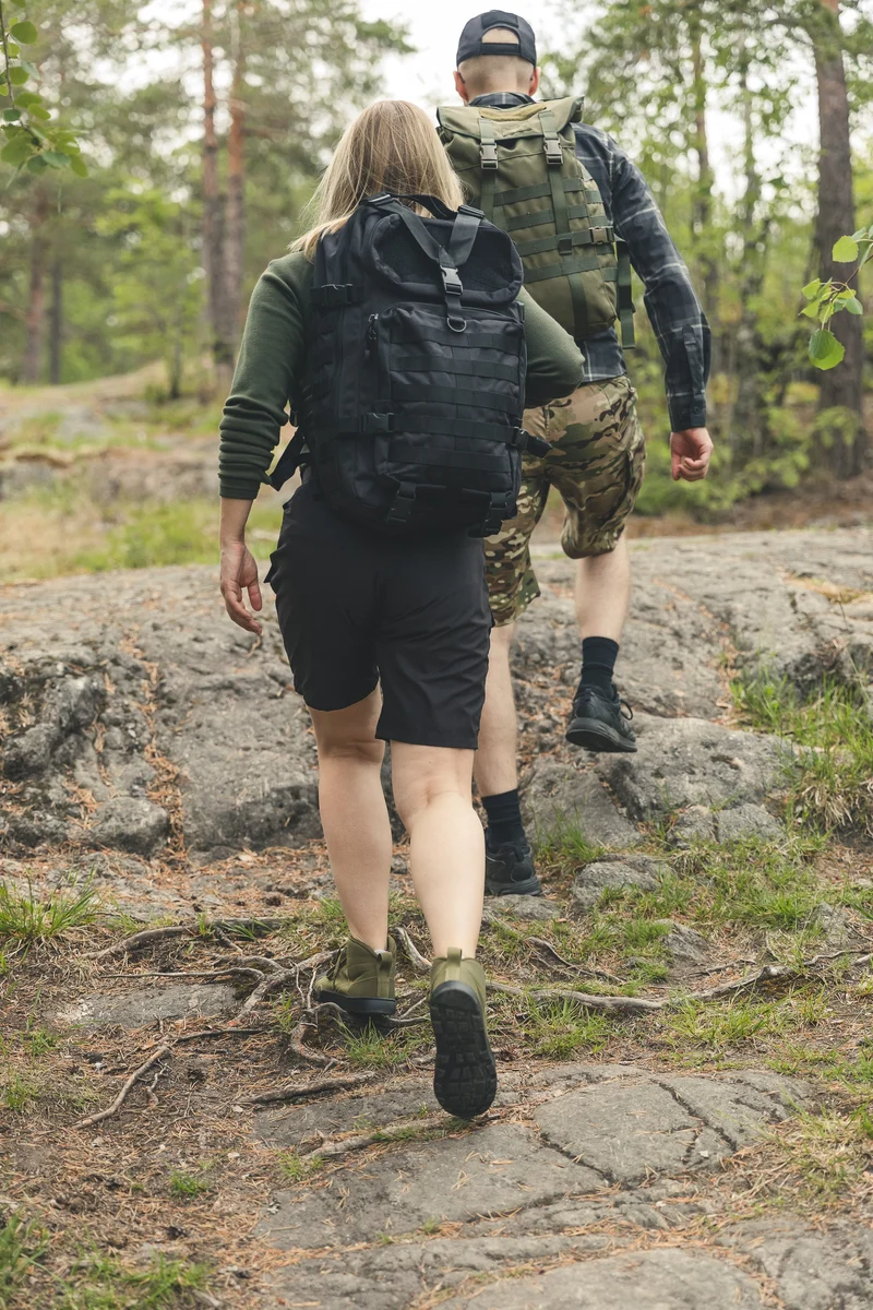 Särmä iso rynnäkköreppu