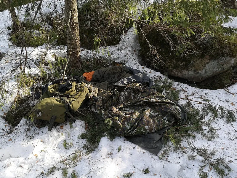 Carinthia SA M05 makuupussi, oliivinvihreä