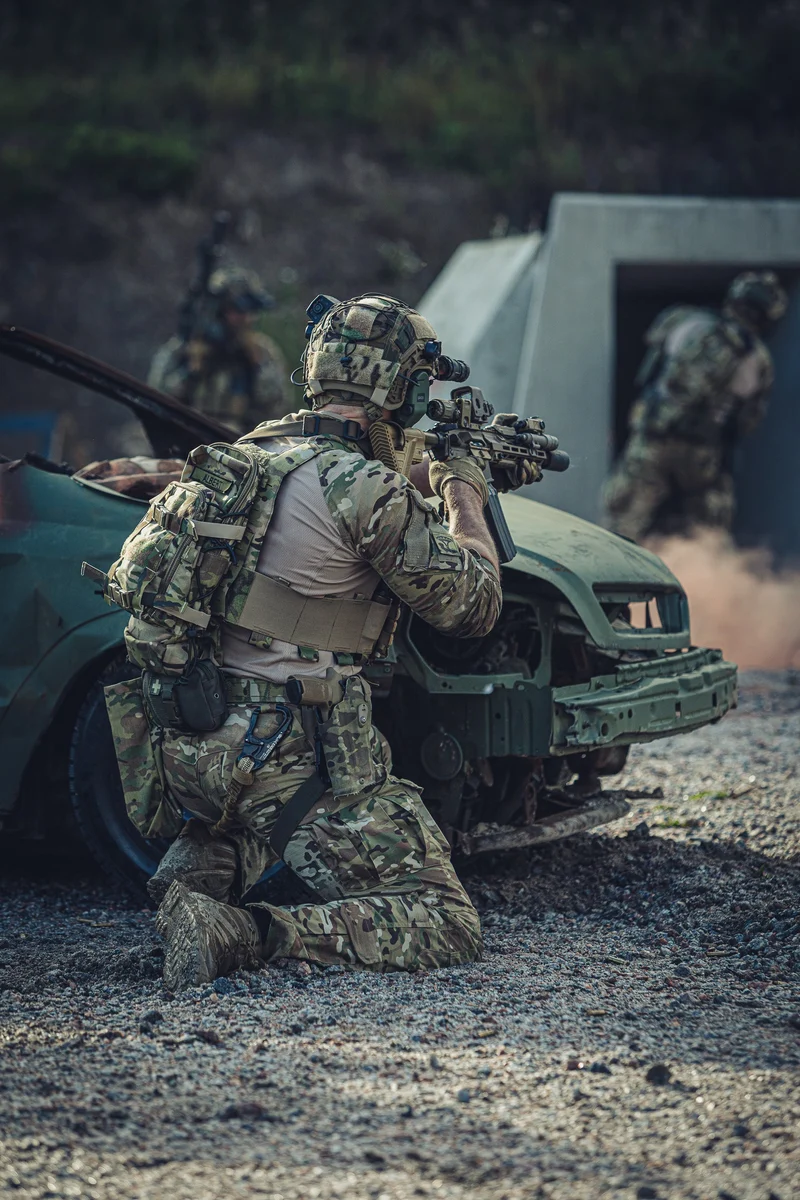 Varusteleka L4 Taisteluhousut, MultiCam