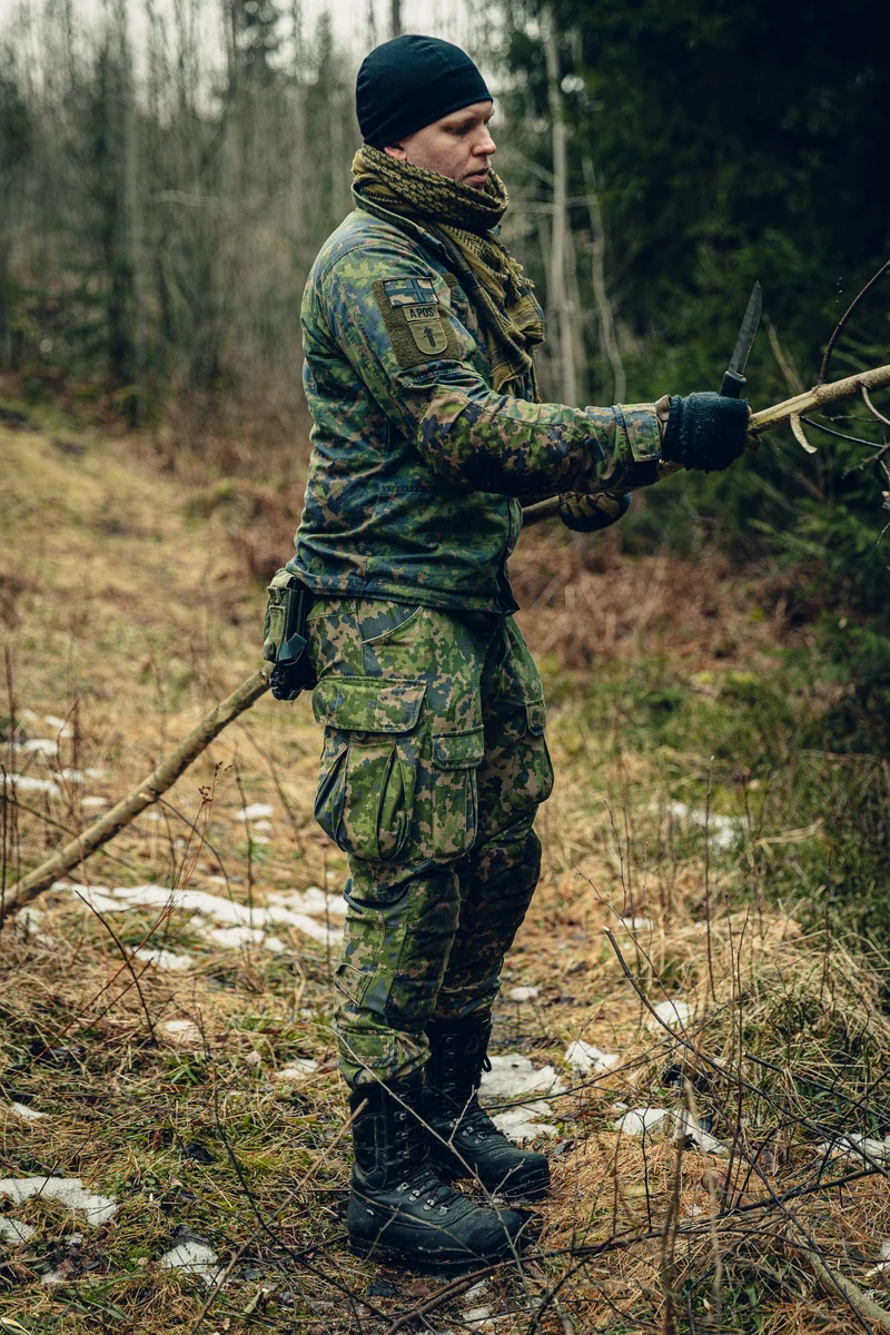 Varusteleka L4 Taisteluhousut