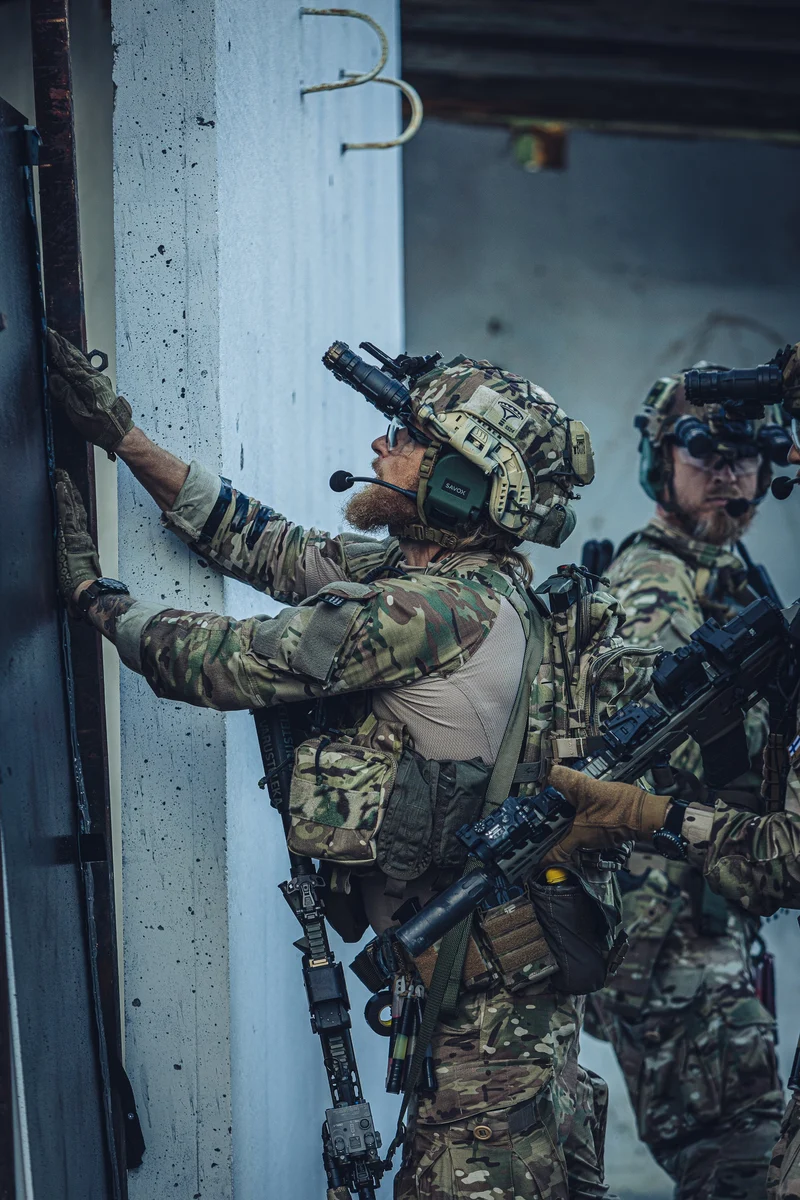 Varusteleka L4 Taistelupaita, MultiCam