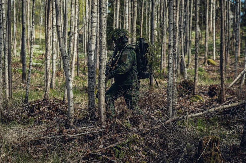 Varusteleka L4 Kenttähousut