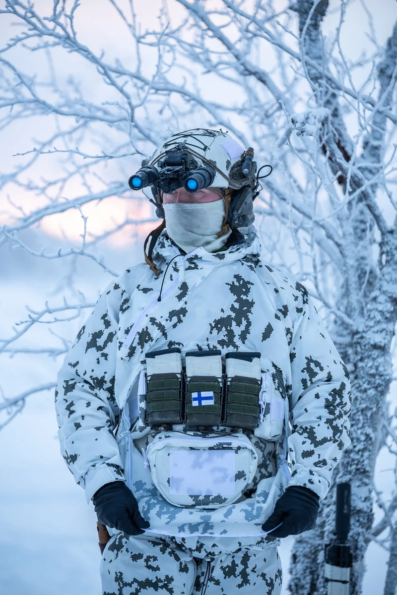 Särmä TST L7 Naamioanorakki
