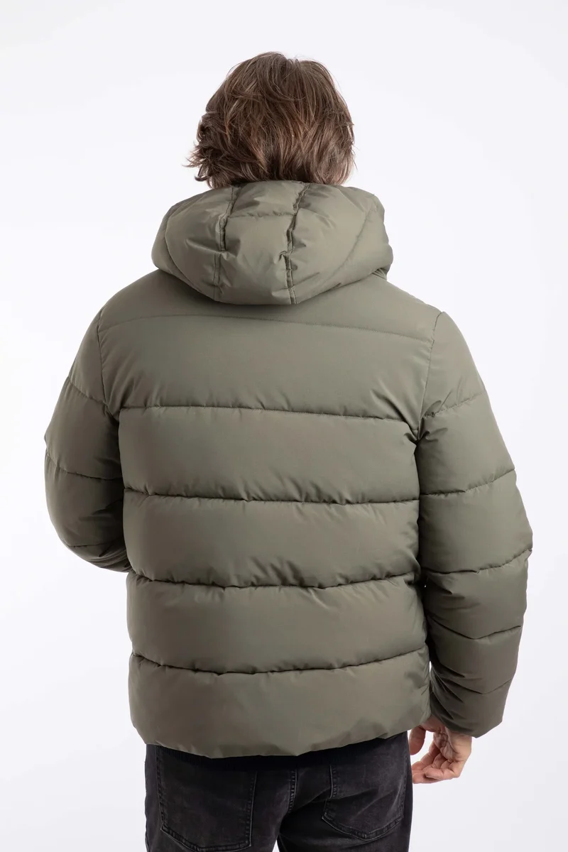 Weird Fish Calderwood Men's Padded Jacket - Lichen Green