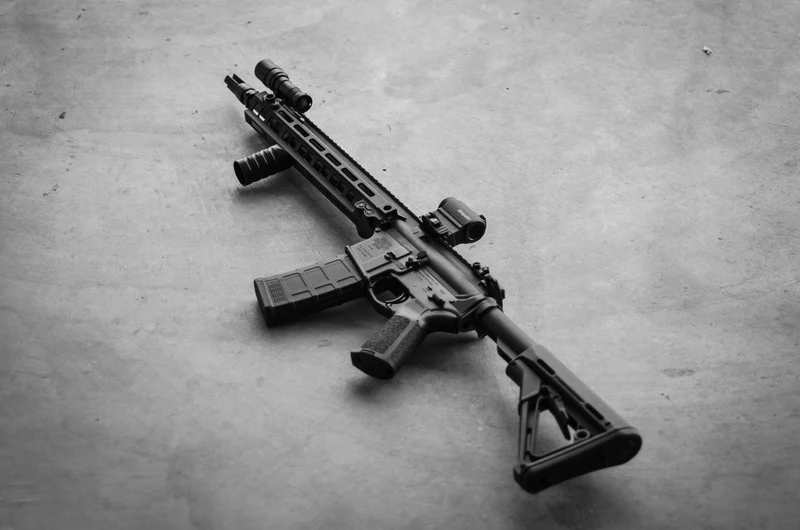 Arisaka Defense Vertical Grip pystykahva, M-Lok, Musta