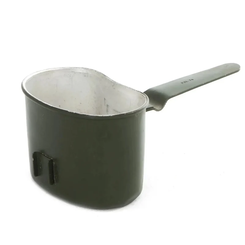 BW Feldflaschenbecher gebraucht