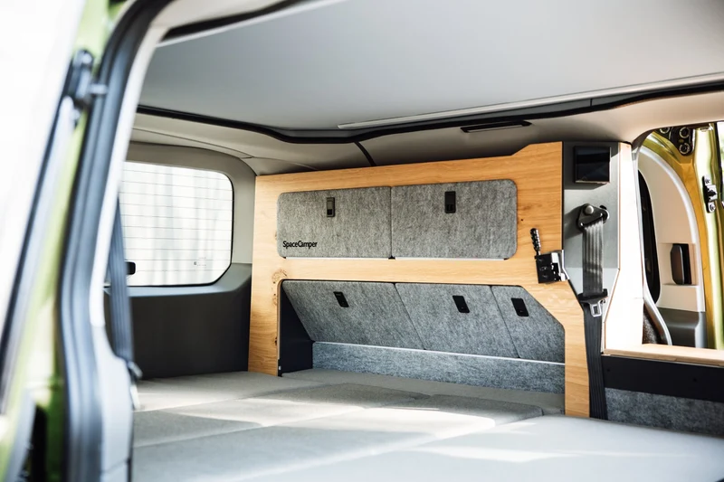 VW New Caravelle SpaceCamper Classic+