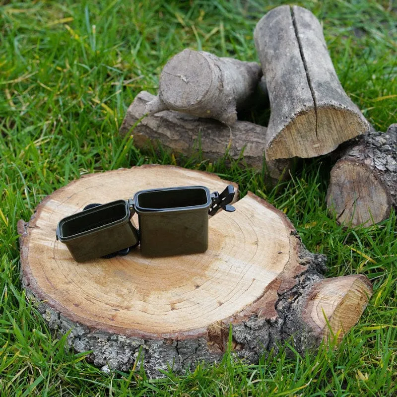 Wasserfeste Box mit Halsband, grün