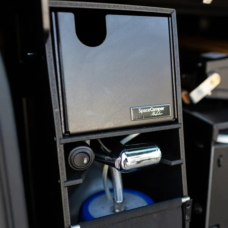 SpaceBoard 20 Wassertank/Frischwassertank für VW T5 / T6 / T6.1 Multivan & Beach von SpaceCamper Multivan & Beach
