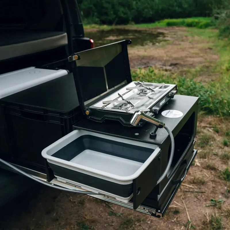 SpaceKitchen Küchenmodul (Heckküche) für VW T7 Multivan von SpaceCamper Modular