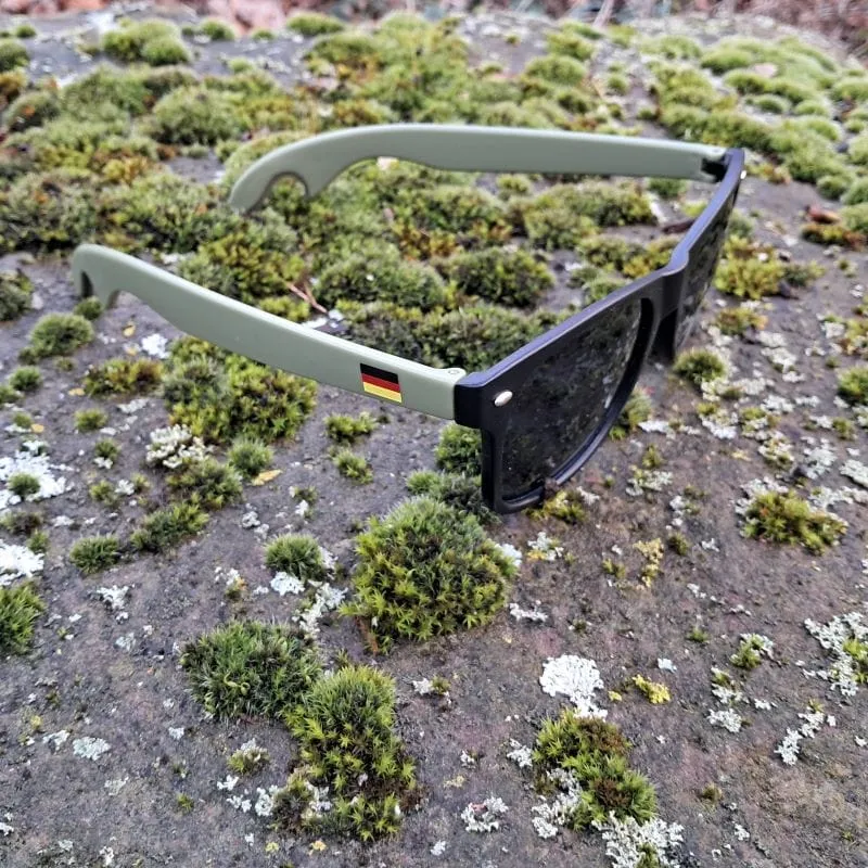 Sonnenbrille mit Flaschenöffner