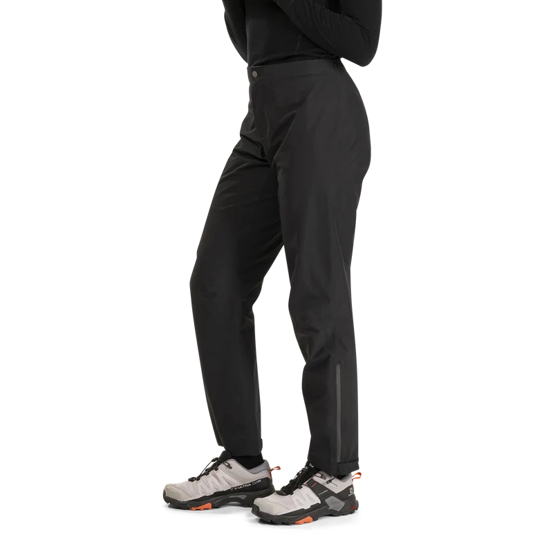 Essentials 2.5L Shell Pants Women