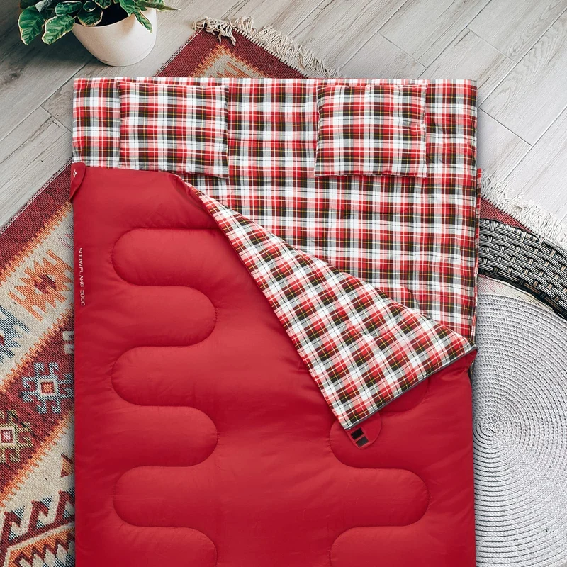 KingCamp SNOWFLAKE 300D Sleeping Bag-Envelope Double with 2 Pillows