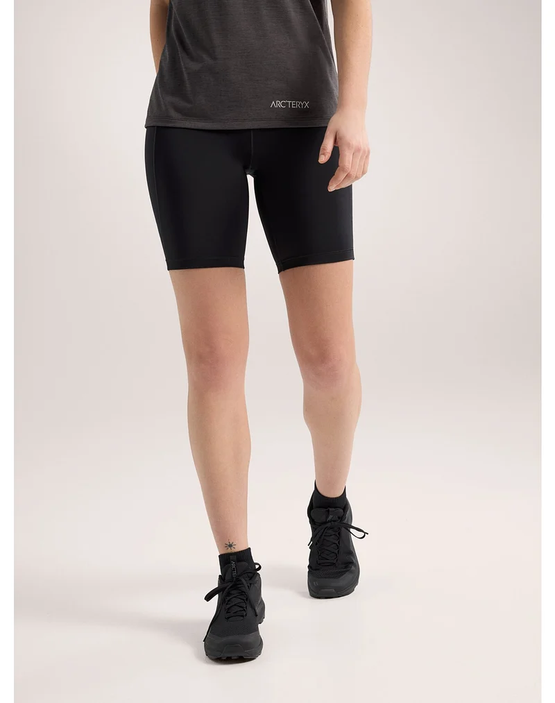 Essent High-Rise Short 8" Women's