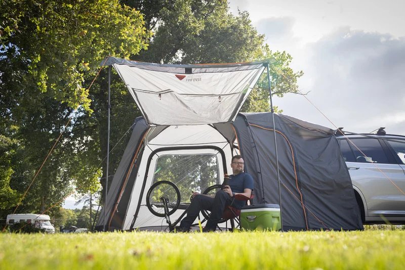 Vango Tailgate Hub Low Driveaway Awning