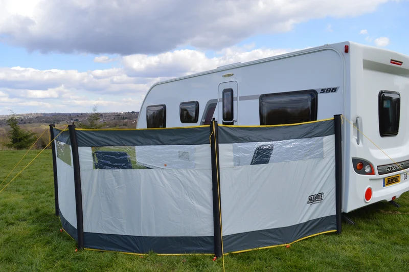Maypole 3 Panel Air Windbreak - Multi Point Inflation