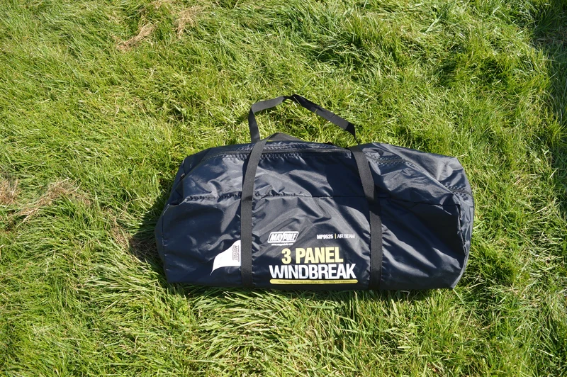 Maypole 3 Panel Air Windbreak - Multi Point Inflation