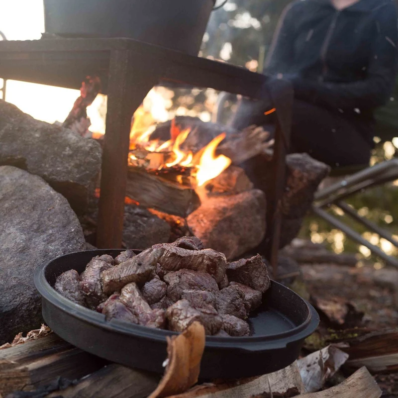 Camp Chef Dutch Oven Deluxe, 14"