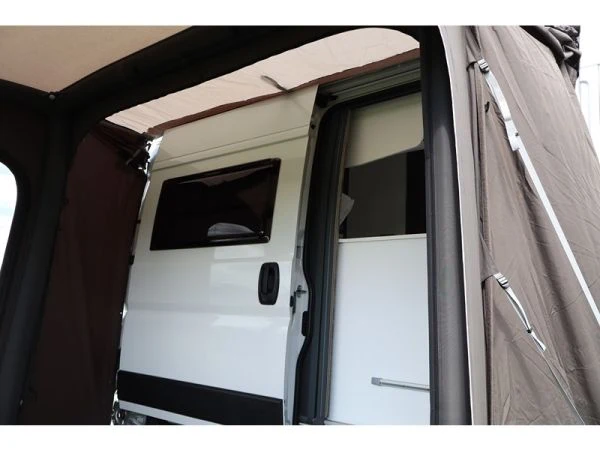 Telta Core Motorhome Tunnel Tall - 240-300CM