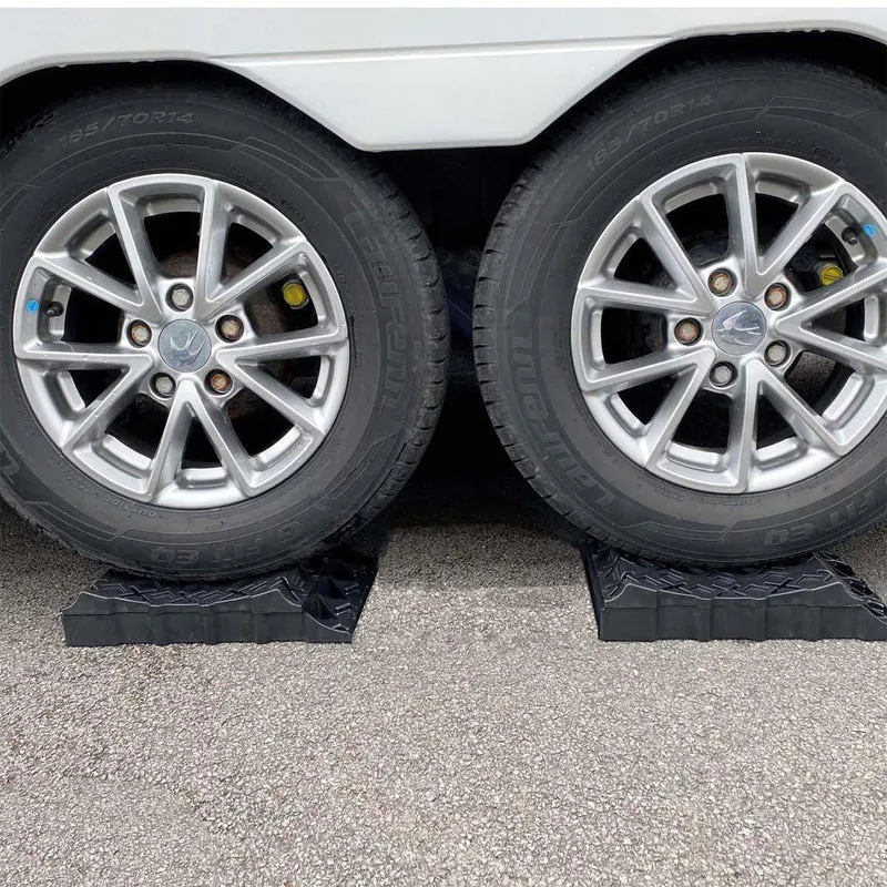 Milenco Stacka 9 Twin Axle Caravan Leveller Block Set