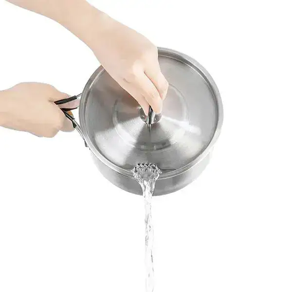 Topf Kettle II 1.6 L silberfarben