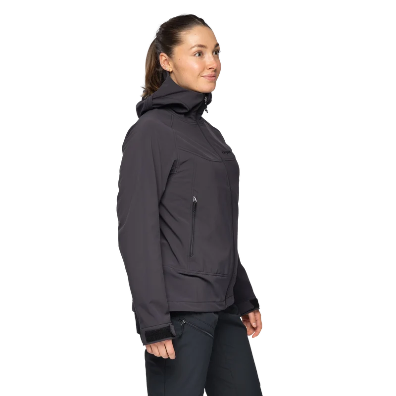 Vaagaa Softshell Jacket Hood Women