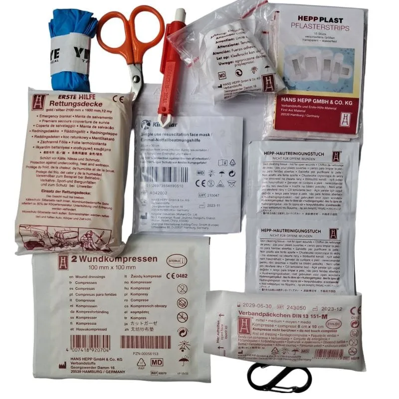 Gefüllte Tactical First Aid Kit Cordura® plus 12 Verbandsmaterialien