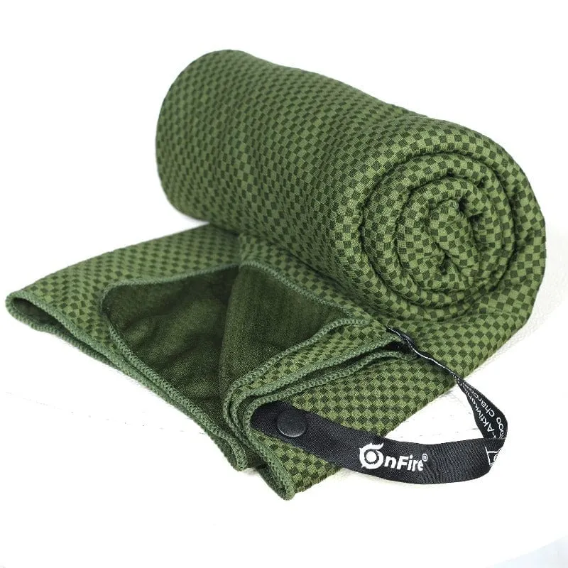Mid-Size Outdoor-Handtuch mit Bambus Aktivkohlefasern olive 80x130 cm