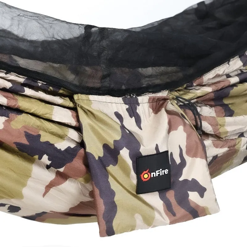 XXL Extra große Hängematte mit Moskitonetz im Camo-Look