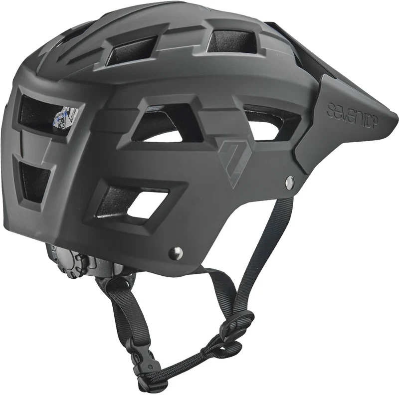 Helm M5