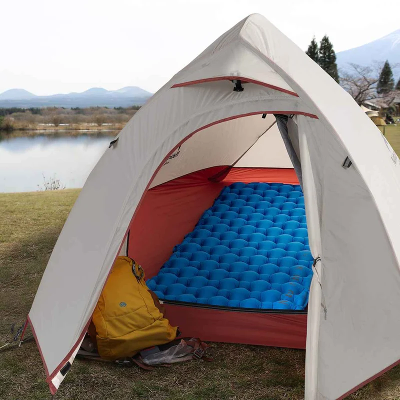 FC10™ Ultralight Inflatable Pad